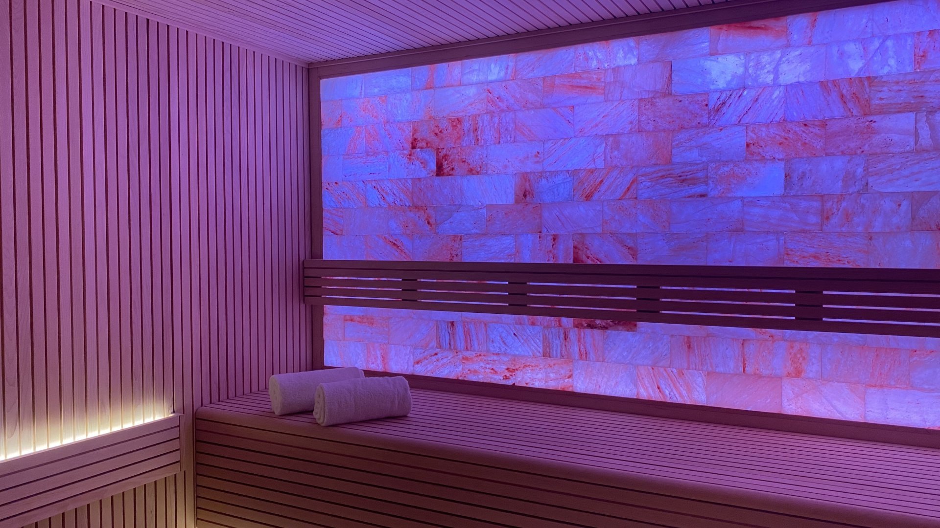 Hôtel Spa Aux Vieux Remparts Provins 77 Sauna Mur de Sel Himalaya